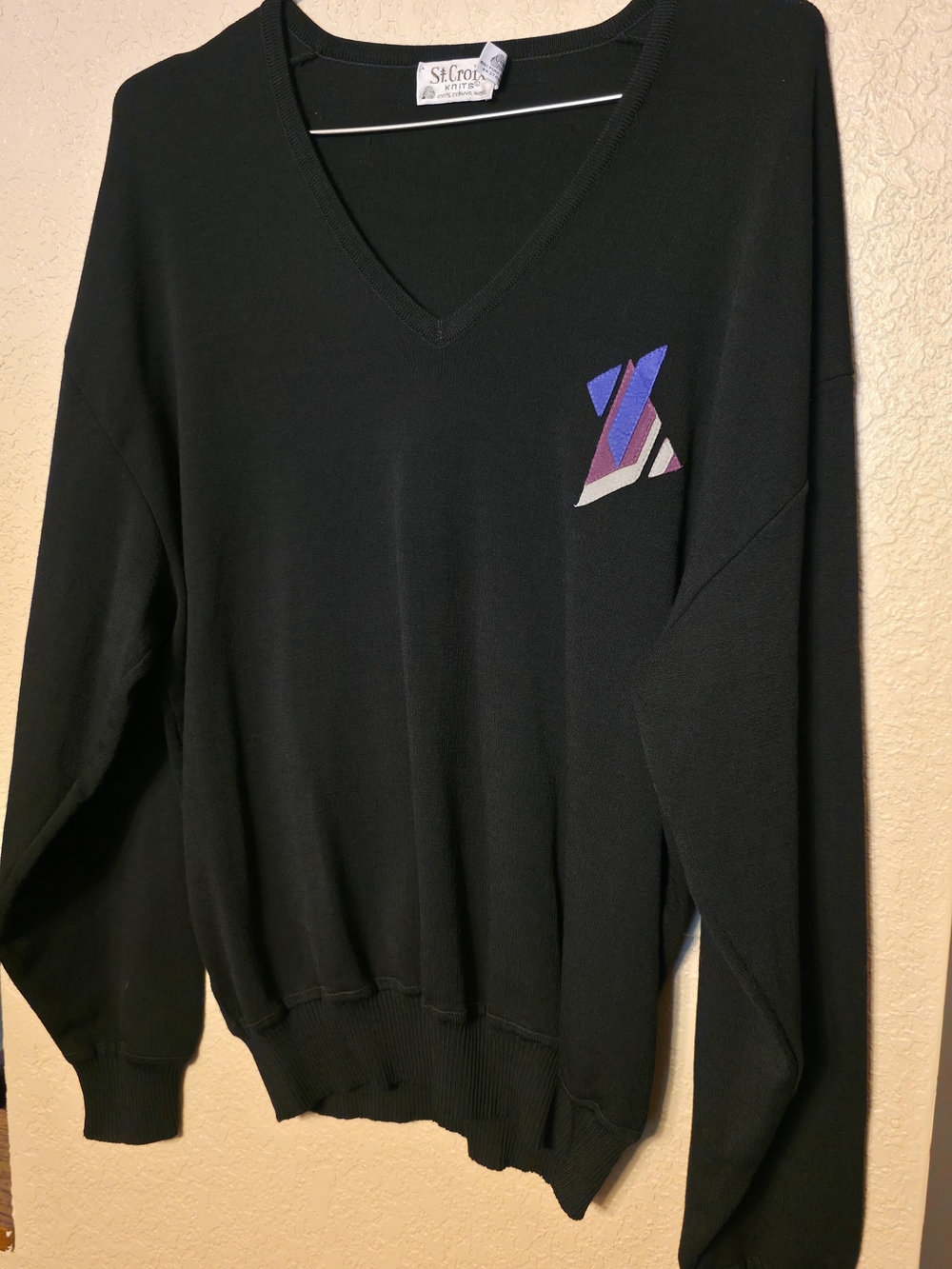 St. Croix Knits V-Neck 100% Wool Sweater in Black